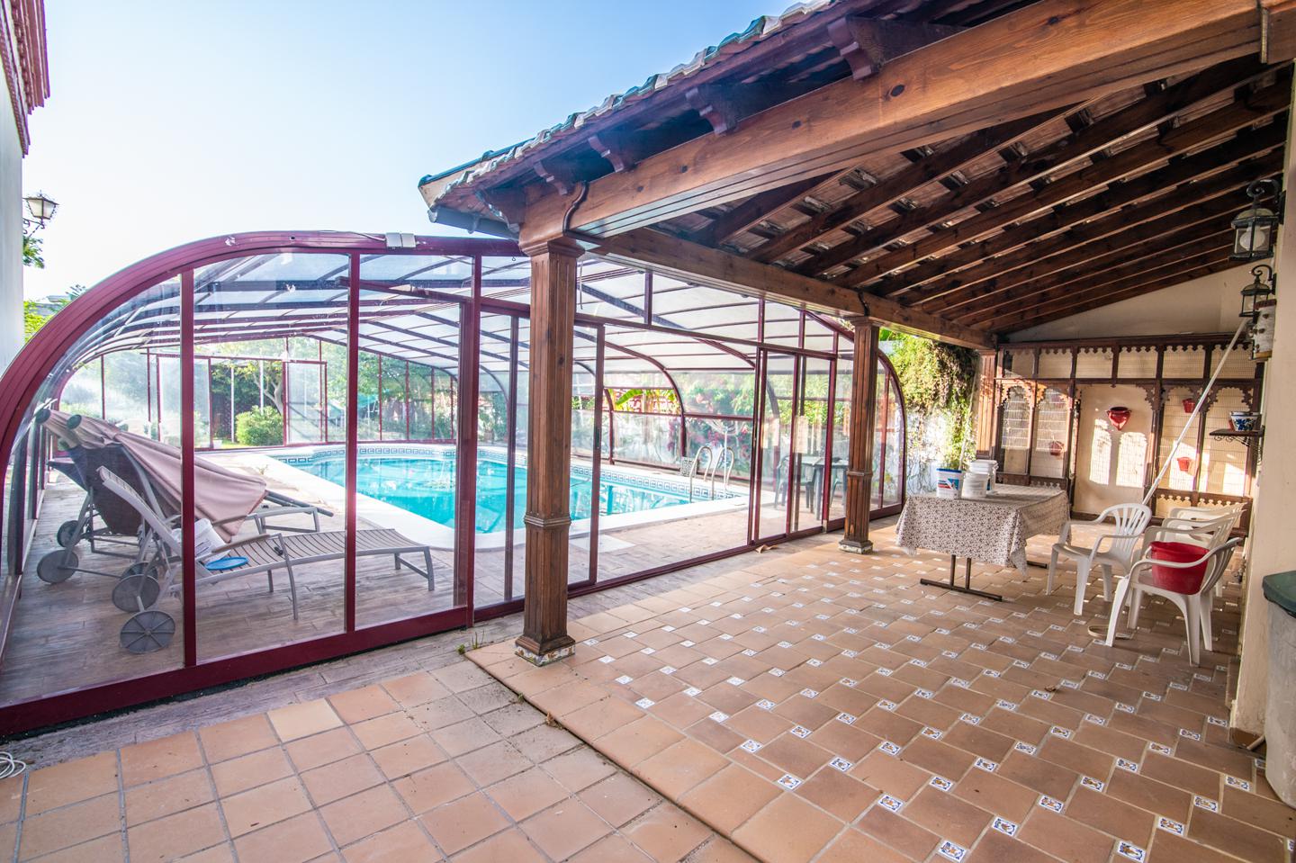 IN SANLUCAR DE BARRAMEDA - VILLA ZUM VERKAUF IN ZWEITER STRANDLINIE