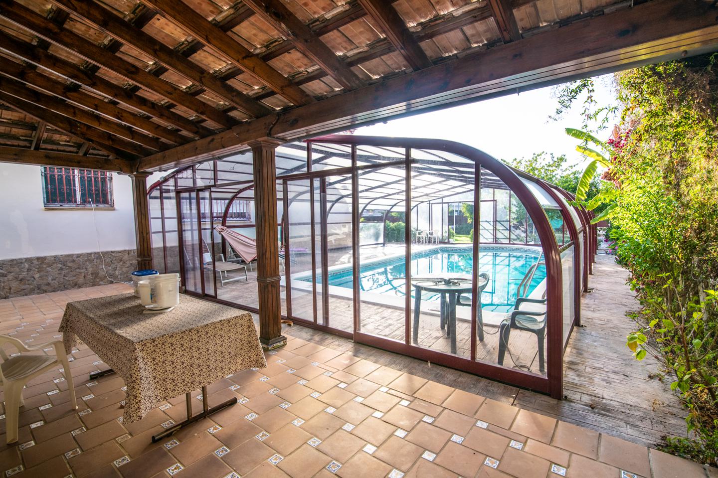 IN SANLUCAR DE BARRAMEDA - VILLA ZUM VERKAUF IN ZWEITER STRANDLINIE