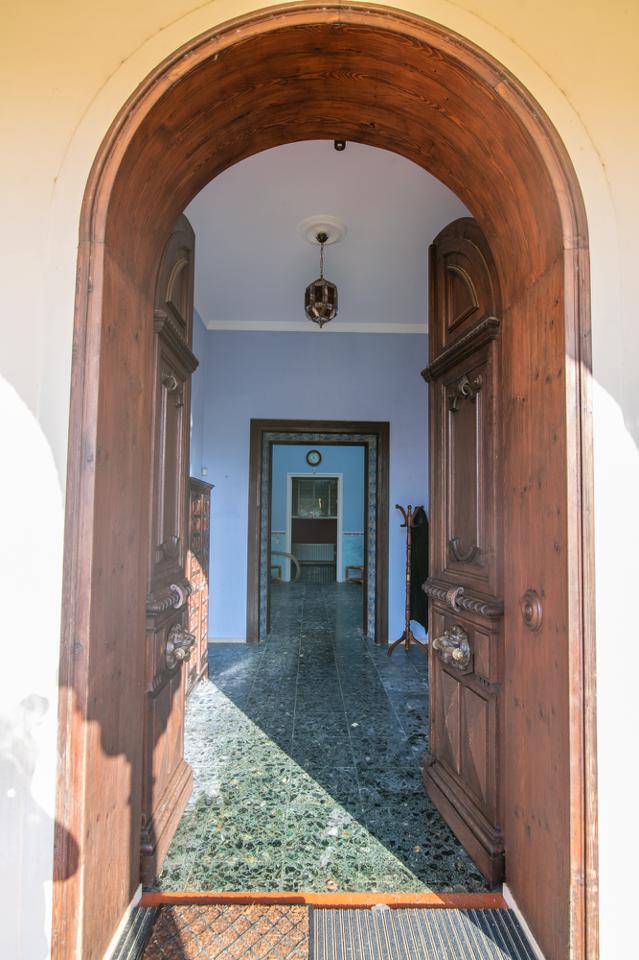 IN SANLUCAR DE BARRAMEDA - VILLA ZUM VERKAUF IN ZWEITER STRANDLINIE