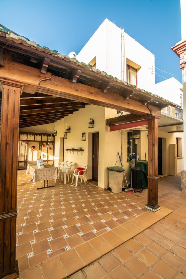 IN SANLUCAR DE BARRAMEDA - VILLA ZUM VERKAUF IN ZWEITER STRANDLINIE