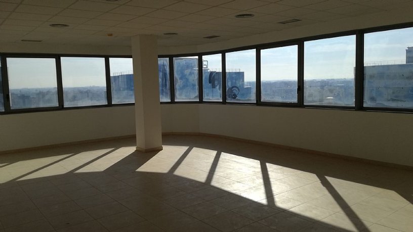 Office for sale in Sevilla