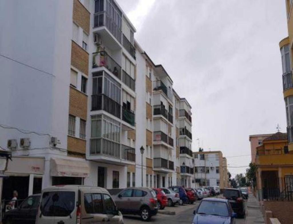 CHIPIONA - APARTMENT FOR SALE VERY NEGOTIABLE PRICE