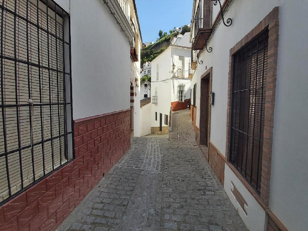 HOUSE FOR SALE IN SETENIL DE LAS BODEGAS