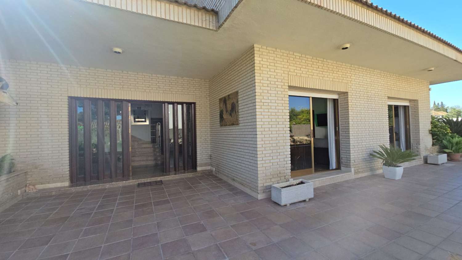 CHALET INDEPENDIENTE EN VENTA PLENO CENTRO DE JEREZ DE LA FRONTERA