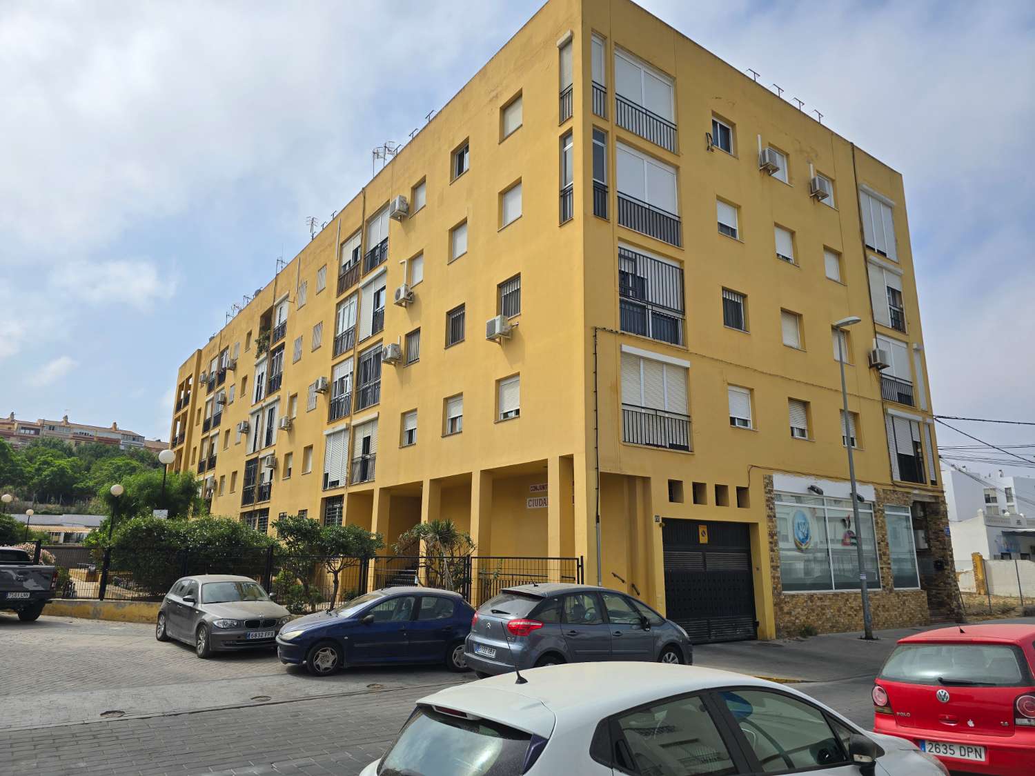 APPARTEMENT MET GARAGE IN EL PINO-GEBIED