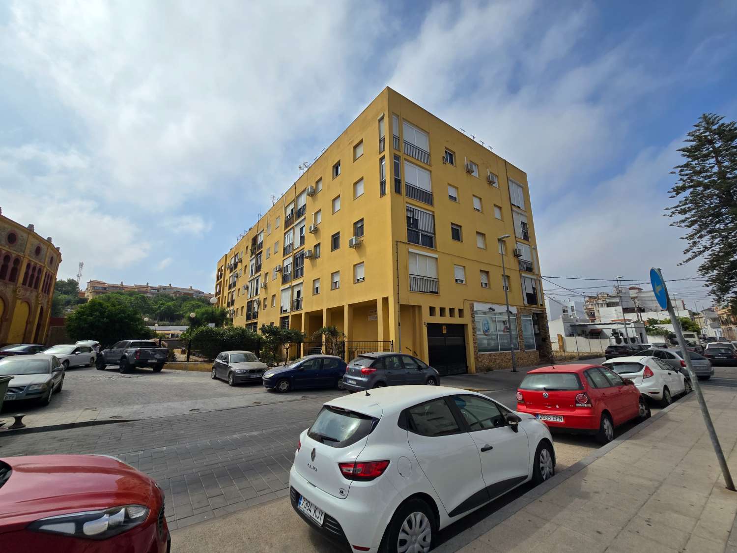 APPARTEMENT MET GARAGE IN EL PINO-GEBIED