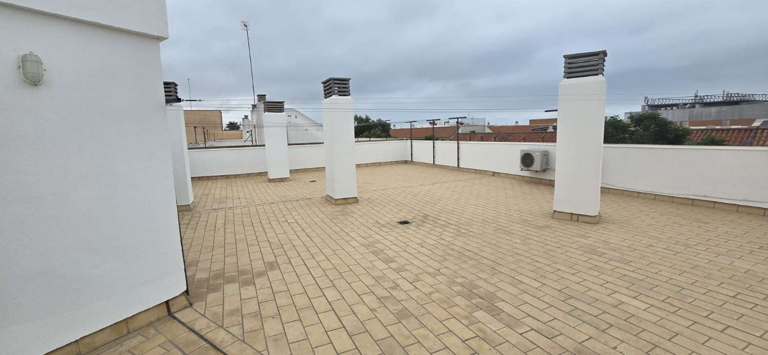 APARTMENT FOR SALE IN QUINTO CENTENARIO - SECOND FLOOR WITHOUT ELEVATOR