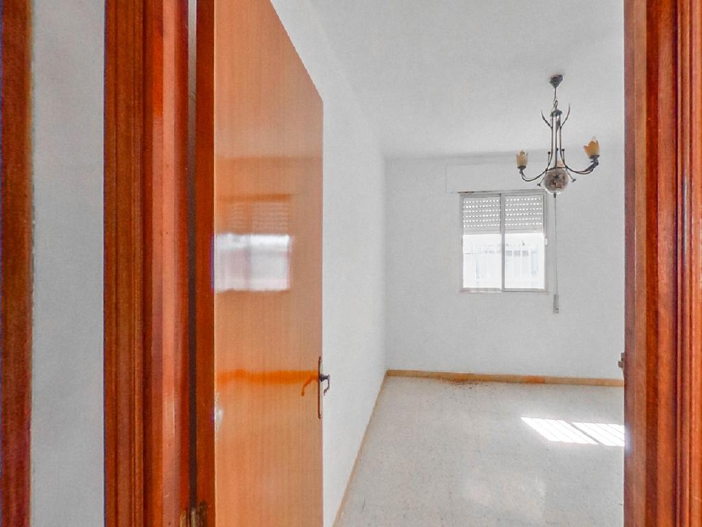 APARTMENT FOR SALE IN DOS HERMANAS