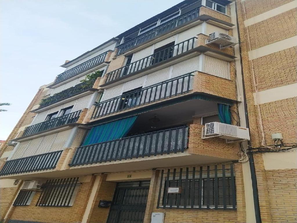 APARTMENT FOR SALE IN DOS HERMANAS