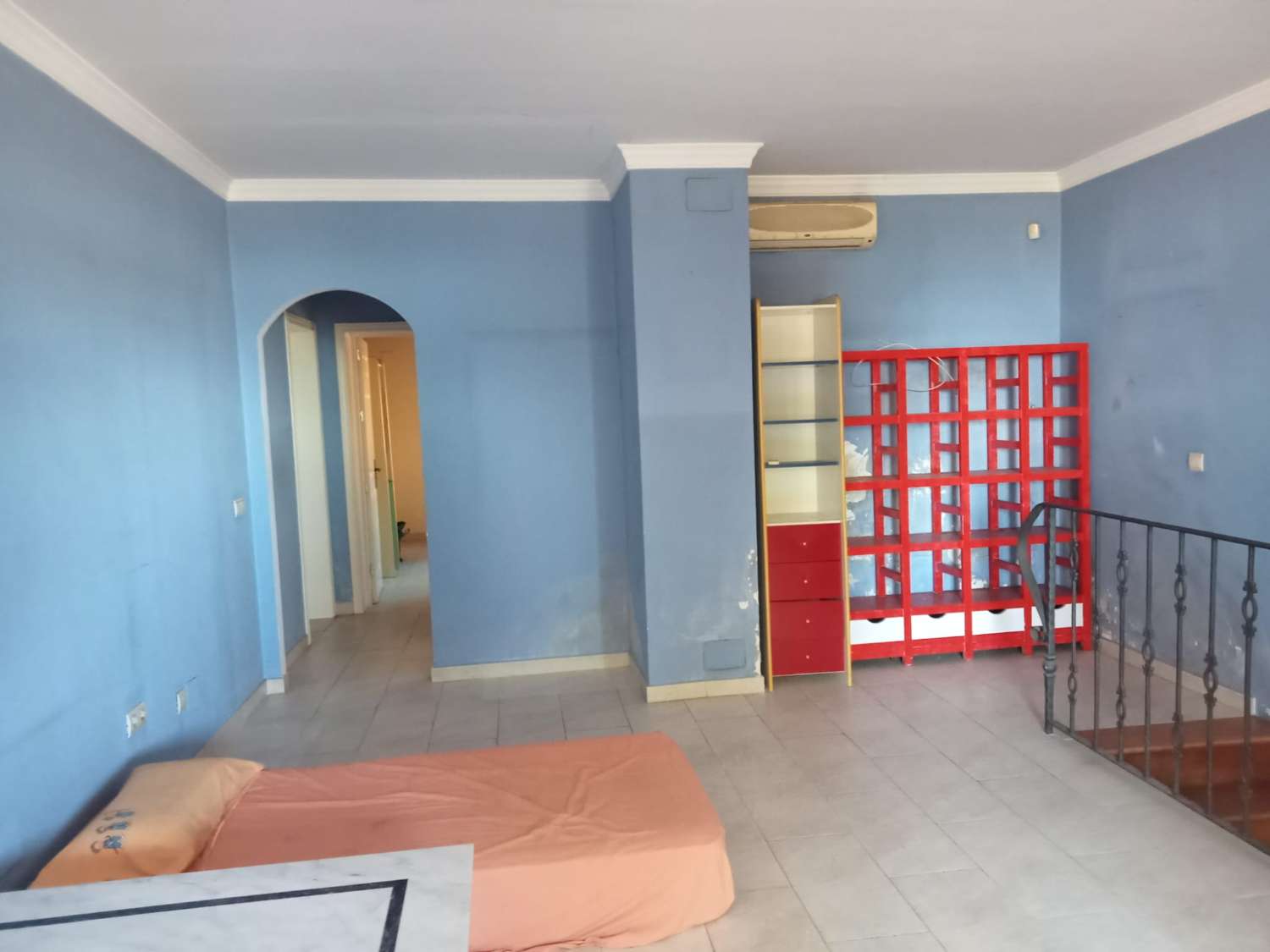 APPARTEMENT SPACIEUX ET LUMINEUX À VENDRE