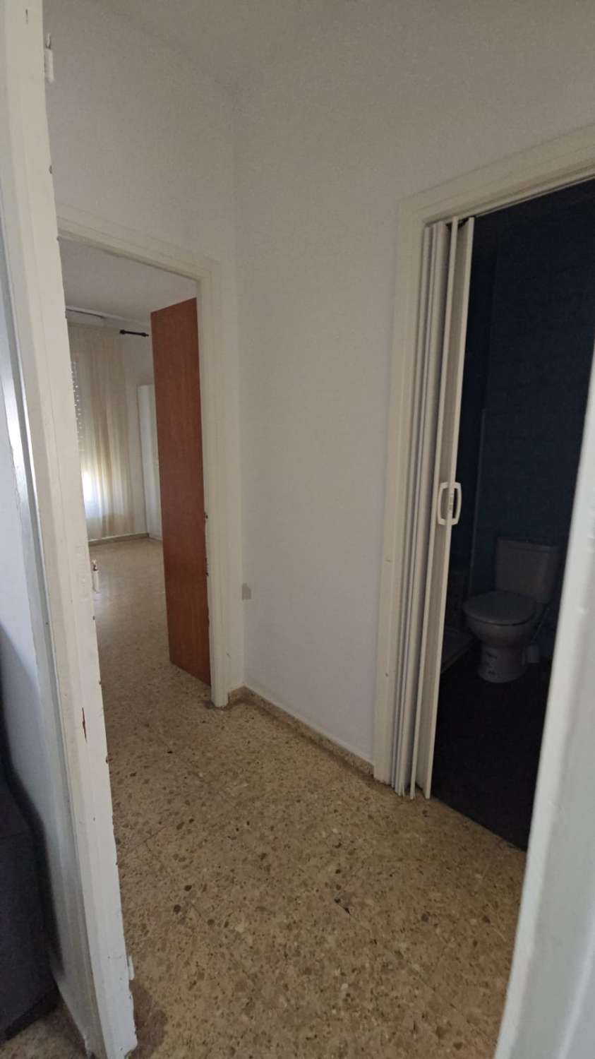 APPARTEMENT TE KOOP ALGECIRAS