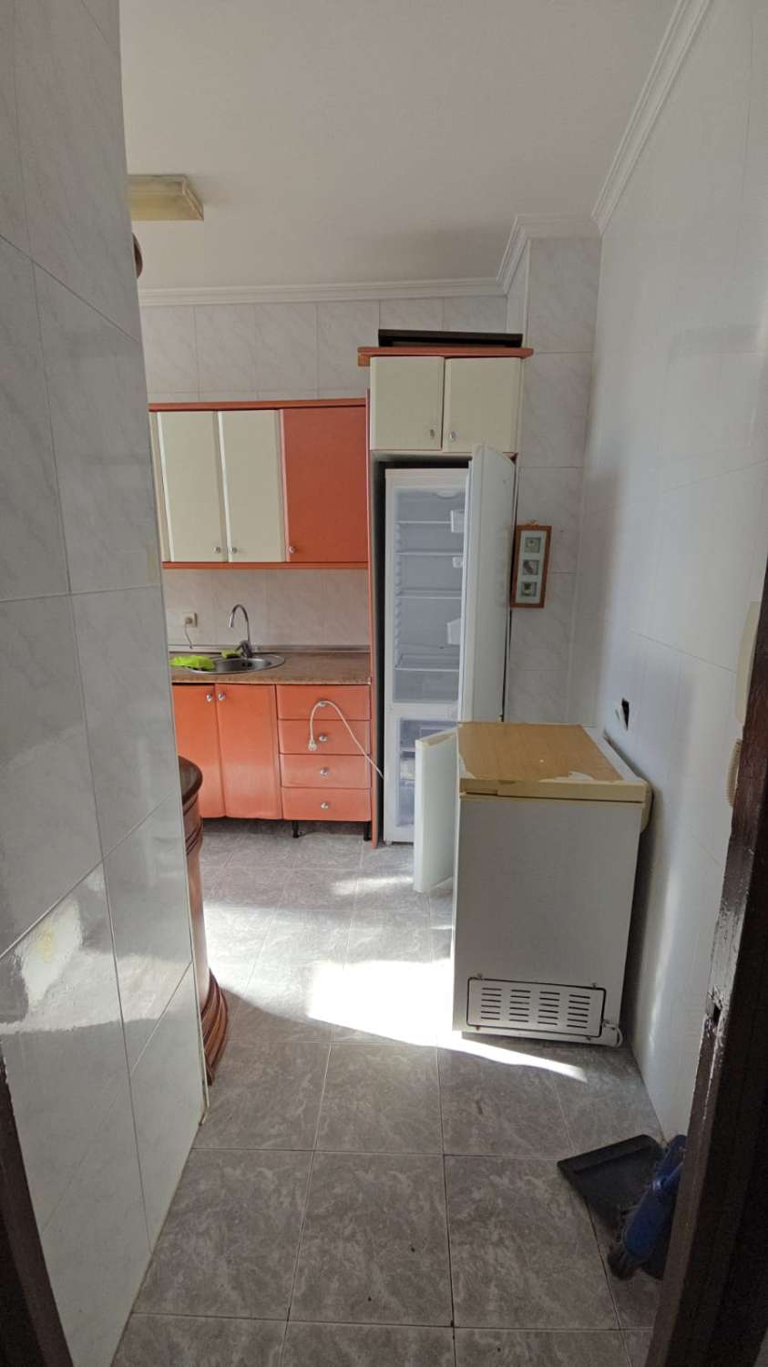 APPARTEMENT TE KOOP ALGECIRAS