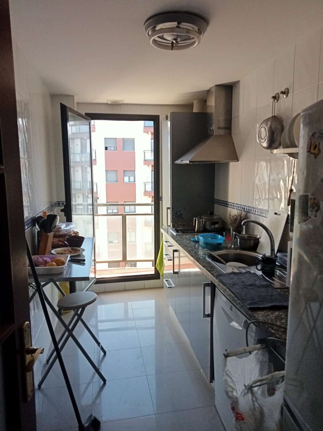 APPARTEMENT IN MAIRENA DE ALJARAFE - RESIDENTIËLE MIRABAL