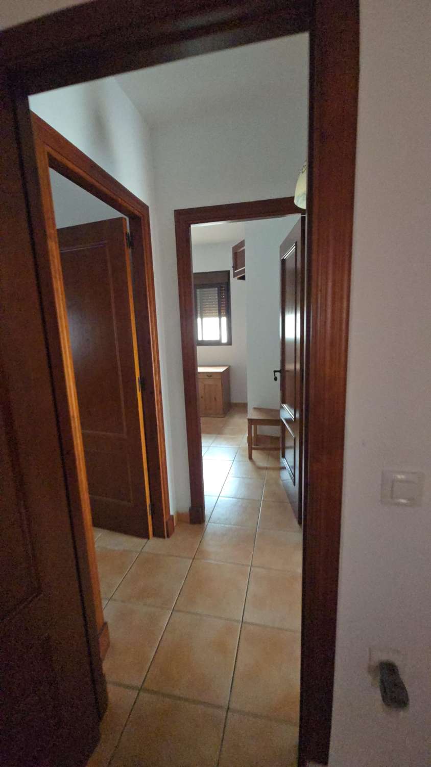 CASA EN VENTA PARCELA URBANA