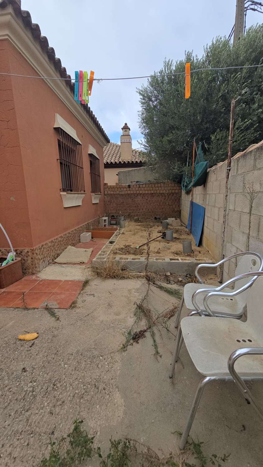 CASA EN VENTA PARCELA URBANA