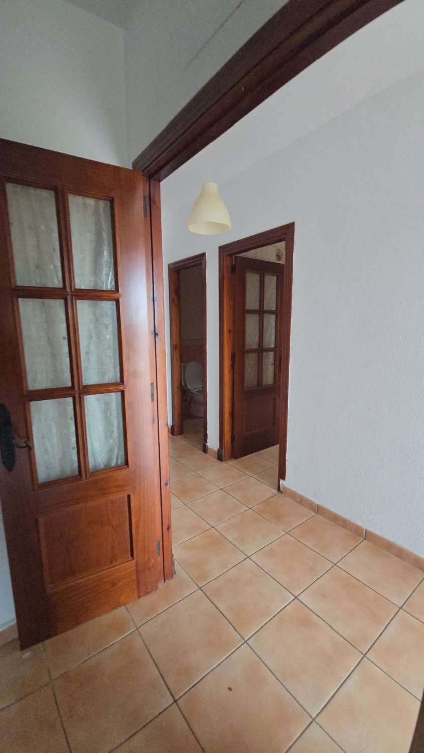 CASA EN VENTA PARCELA URBANA