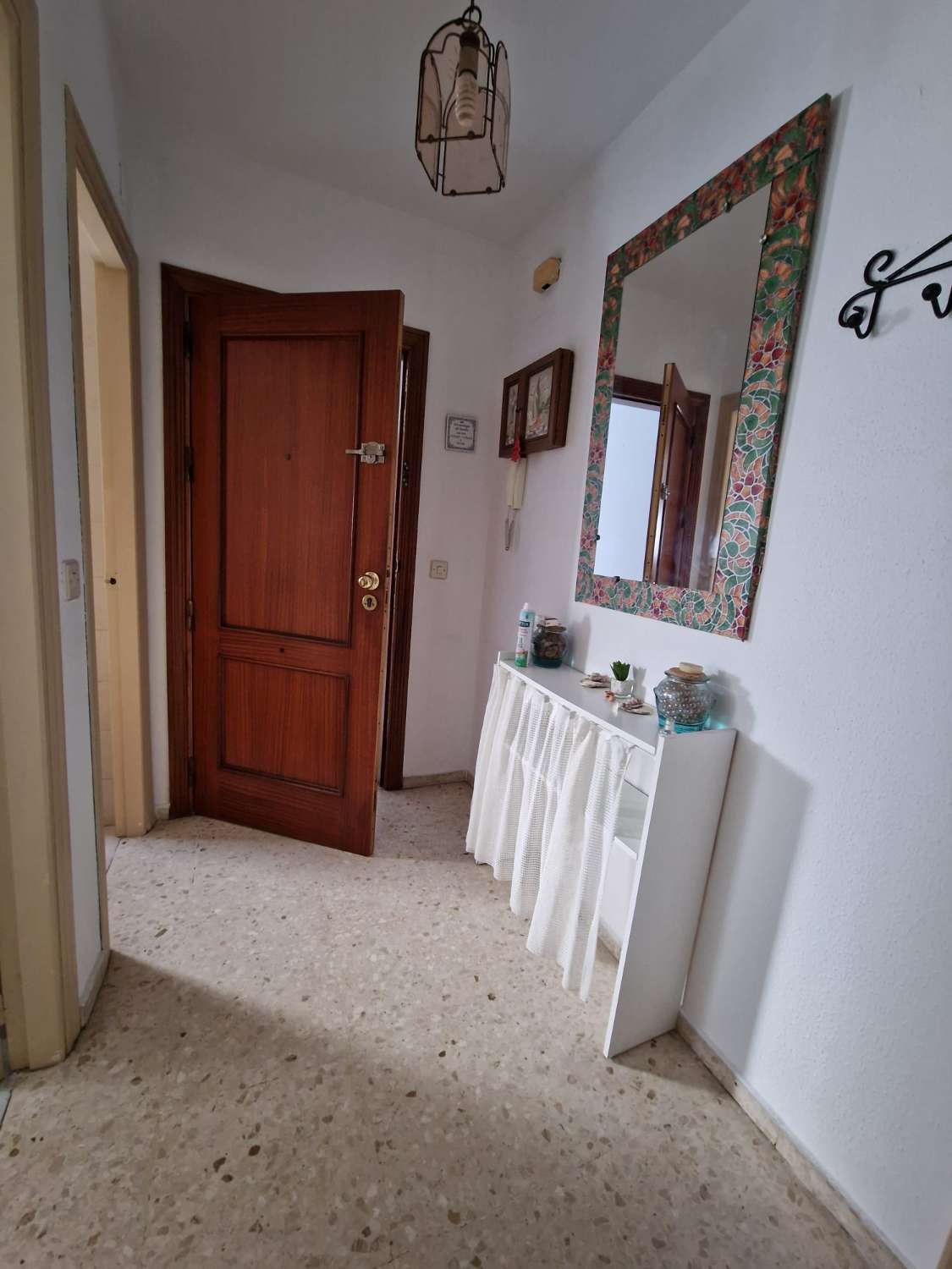 PISO EN VENTA ZONA DE CABO NOVAL